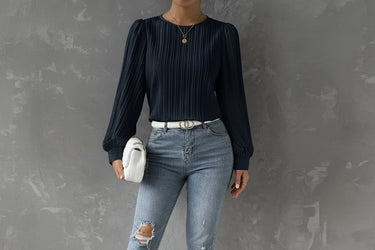 Camicetta plissettata a maniche lunghe da donna con chiusura a bottone sul retro 7