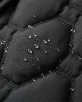Cappotto imbottito lungo da donna con cappuccio e trapuntatura geometrica 8