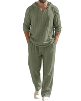 Completo coordinato da uomo con felpa con cappuccio e pantaloni 5