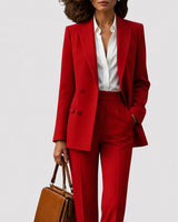 Completo da donna con blazer e pantaloni a gamba dritta 3
