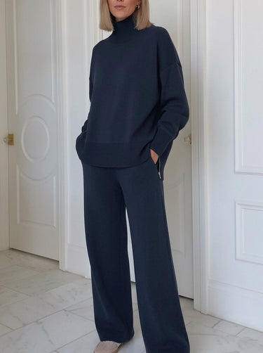 Completo in maglia a due pezzi con collo alto da donna 2