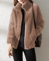 Giacca in pile con zip e collo alto da donna 2