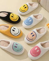 Pantofole Pelose da Donna con Faccina Smiley 14