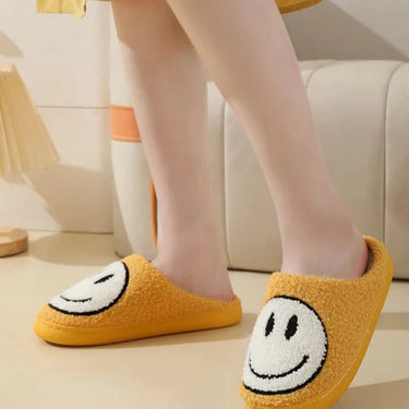 Pantofole Pelose da Donna con Faccina Smiley 5
