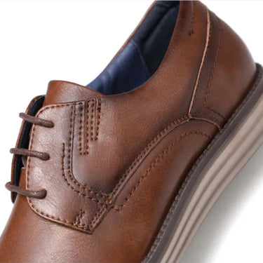 Scarpe Derby da uomo stringate con suola a contrasto 11