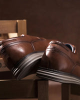 Scarpe Derby da uomo stringate con suola a contrasto 17