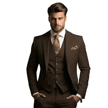 Abito da uomo a tre pezzi con gilet e blazer 4