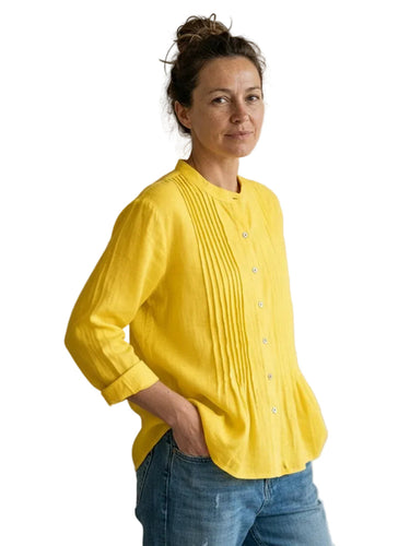 Camicia da donna con colletto alla coreana e pieghe frontali 4