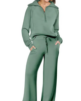 Completo Donna con Pullover a Zip e Pantaloni a Gamba Larga 6