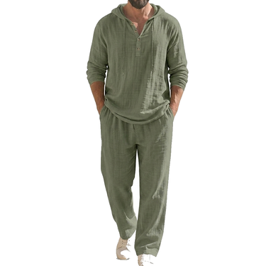 Completo coordinato da uomo con felpa con cappuccio e pantaloni 5