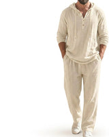 Completo coordinato da uomo con felpa con cappuccio e pantaloni 6