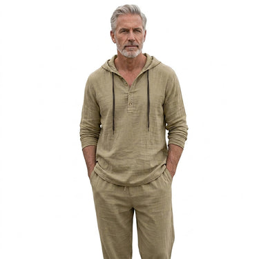 Completo coordinato da uomo con felpa con cappuccio e pantaloni 9