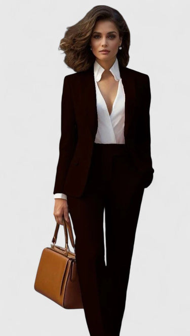 Completo da donna con blazer e pantaloni a gamba dritta 7