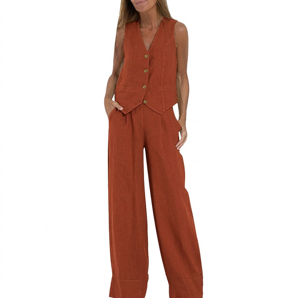 Completo da donna con gilet con bottoni e pantaloni a gamba larga 1