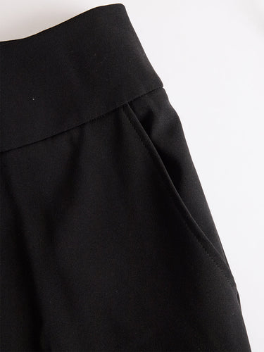 Completo da donna con top a collo alto trasparente e pantaloni a gamba larga 5