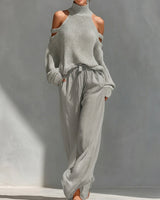 Completo donna con maglione a spalle scoperte e pantaloni a gamba larga 3