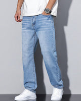Jeans in denim vestibilità rilassata da uomo 13