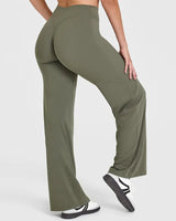 Pantaloni da Yoga a Gamba Larga a Vita Alta da Donna 4