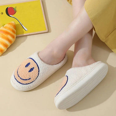 Pantofole Pelose da Donna con Faccina Smiley 3
