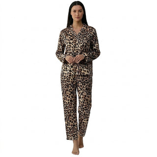 Set Pigiama da Donna con Bottoni e Stampa Leopardata 1