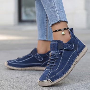 Sneakers basse stringate da donna con cinturino laterale 23